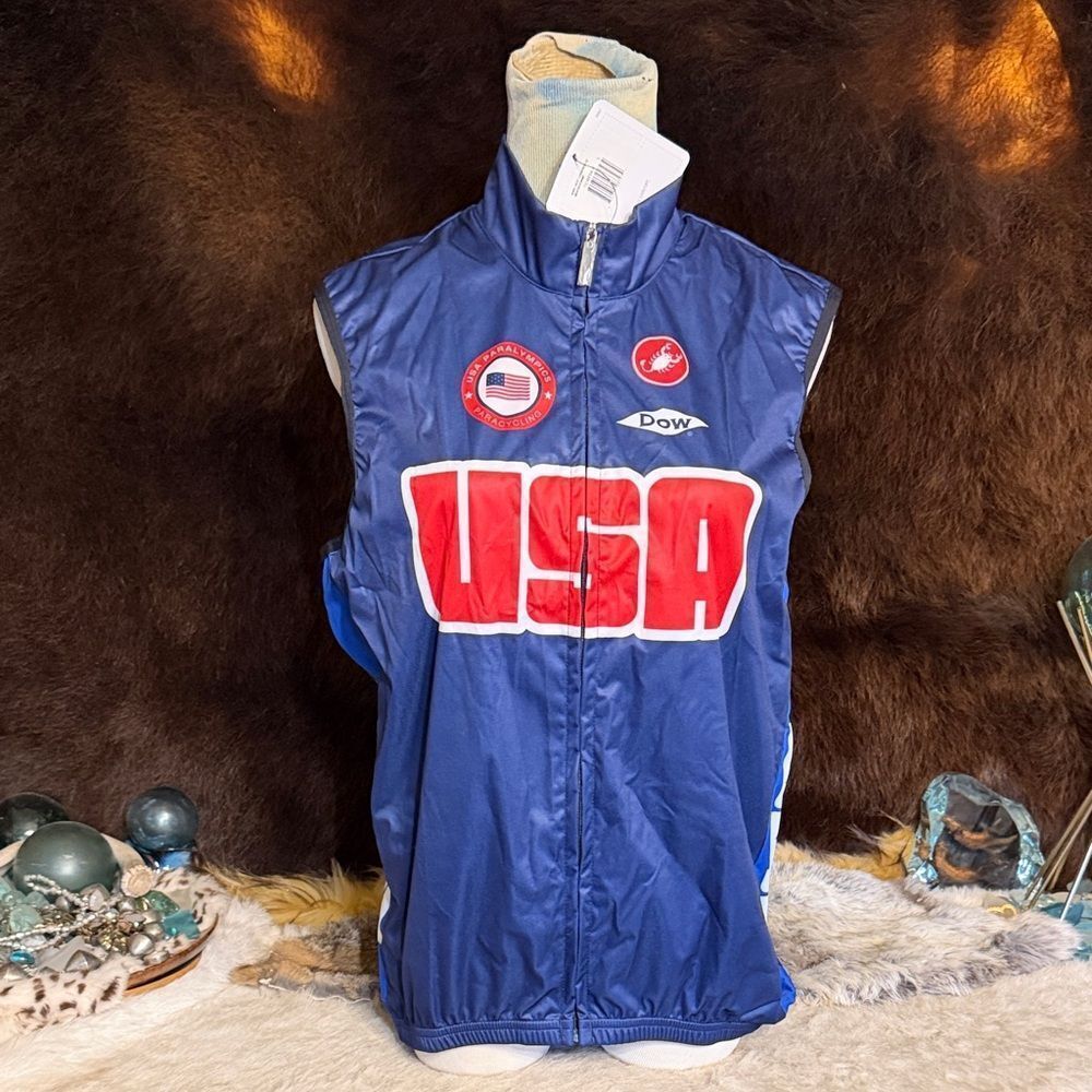 USA Blue Vest with Red Lettering L (3975) NWT